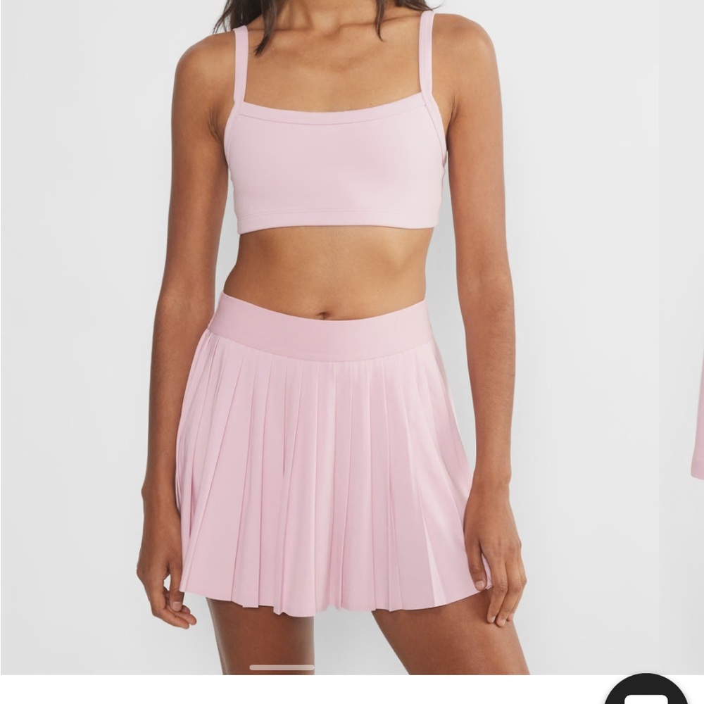 Aritzia GOLDEN Move Tech™ Tennis Pro Micro - Picture 4 of 5